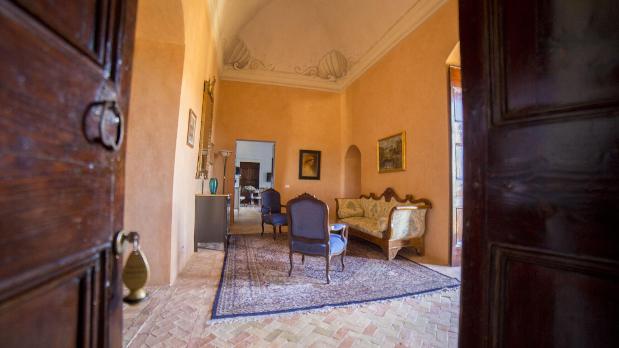 מלון מטרה Palazzo Viceconte מראה חיצוני תמונה