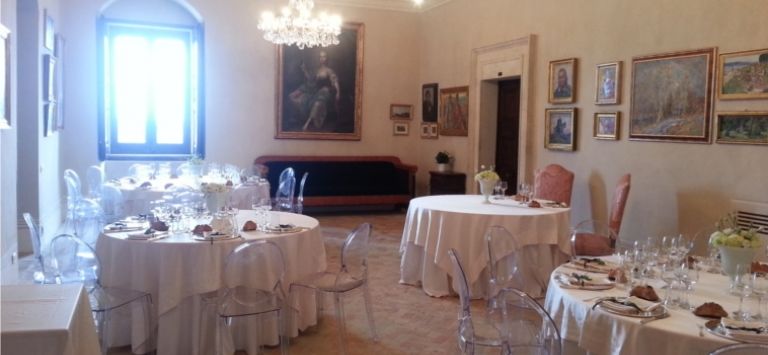 מלון מטרה Palazzo Viceconte מראה חיצוני תמונה