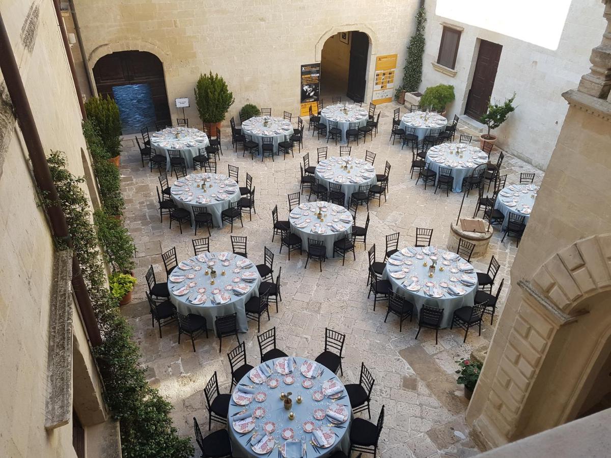 מלון מטרה Palazzo Viceconte מראה חיצוני תמונה